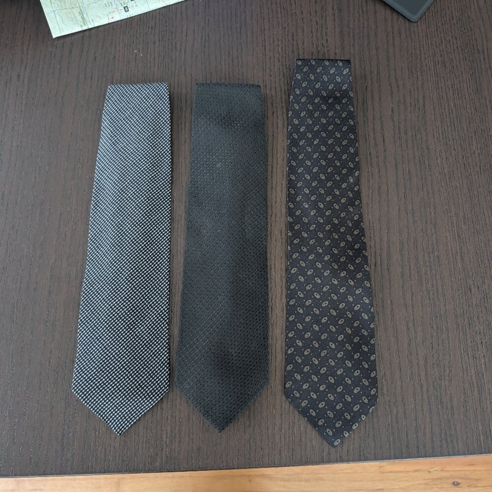 3 Giorgio Armani ties